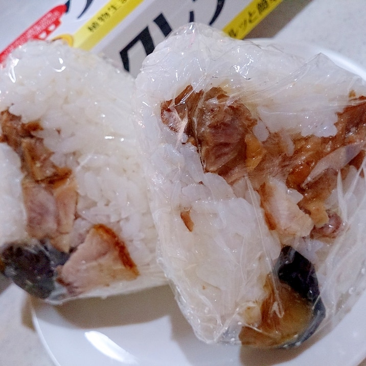 朝ラクおにぎり弁当 カリカリ鶏肉と茄子おにぎり レシピ 作り方 By Hideok8 楽天レシピ 朝ラクおにぎり弁当 カリカリ鶏肉と茄子おにぎり レシピ 作り方 By Hideok8 楽天レシピ